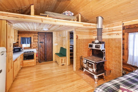 Bear Creek Lodge Alaska - LBG 20