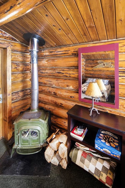 Bear Creek Lodge Alaska - LBG 12