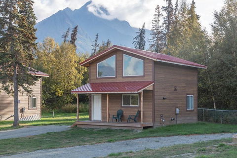Pine Cottage At Alaska Backcountry Cottages - LBG 27