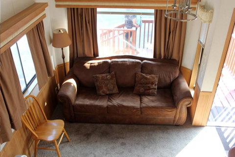 Gwin's Lodge - LBG 43
