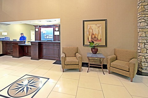 Holiday Inn Express Hotel & Suites Tucson - LBG 8