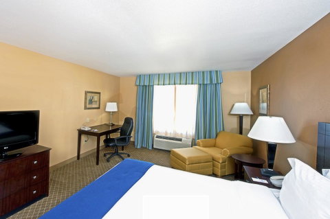 Holiday Inn Express Hotel & Suites Tucson - LBG 26