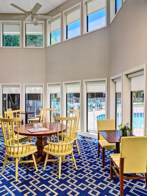 Sonesta ES Suites Tucson - LBG 21