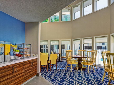 Sonesta ES Suites Tucson - LBG 19