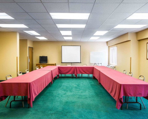 Comfort Inn Camp Verde - LBG 17