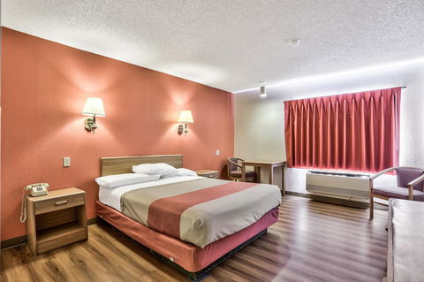 Motel 6 Winslow - LBG 17