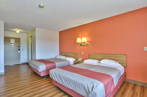 Motel 6 Winslow - LBG 24