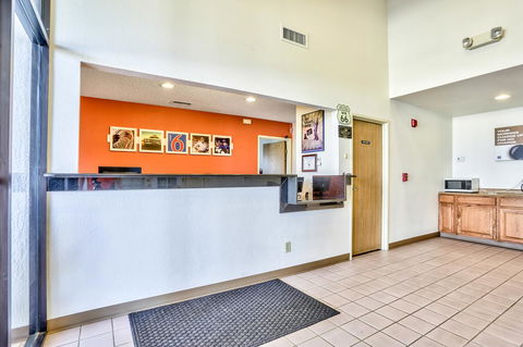 Motel 6 Winslow - LBG 9
