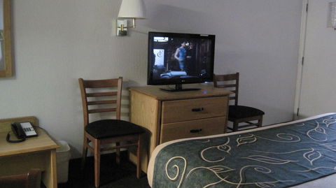 Travelodge By Wyndham Winslow - LBG 12