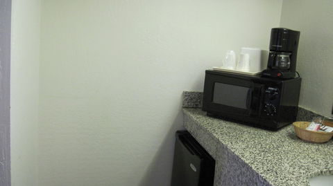 Travelodge By Wyndham Winslow - LBG 27