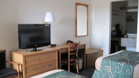 Travelodge By Wyndham Winslow - LBG 22
