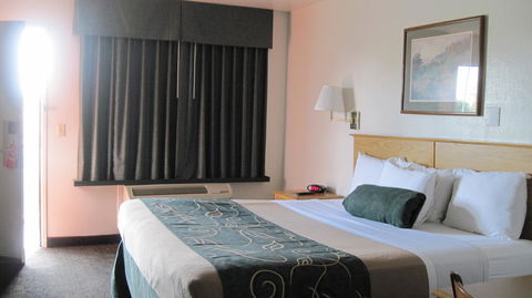 Travelodge By Wyndham Winslow - LBG 2