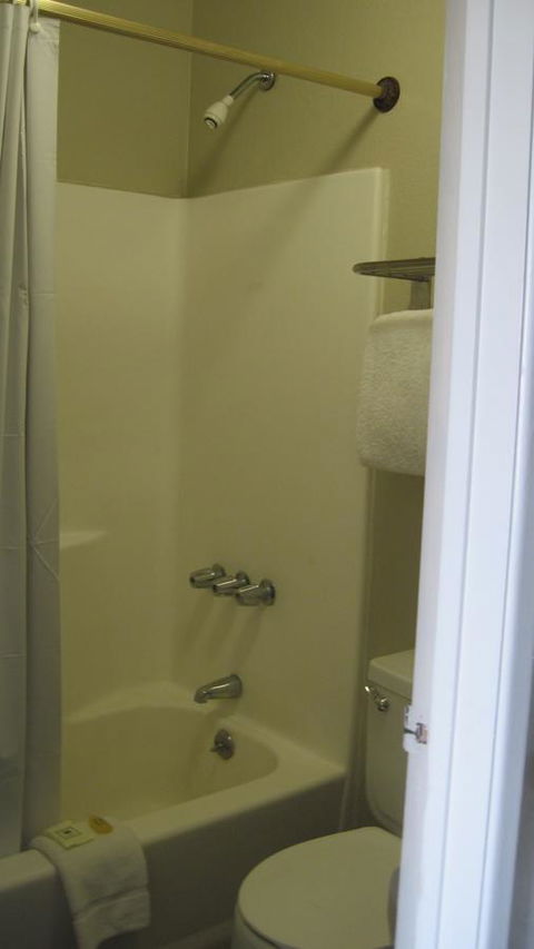 Travelodge By Wyndham Winslow - LBG 13