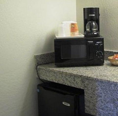 Travelodge By Wyndham Winslow - LBG 15