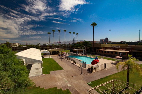 Ramada By Wyndham Tucson - LBG 15