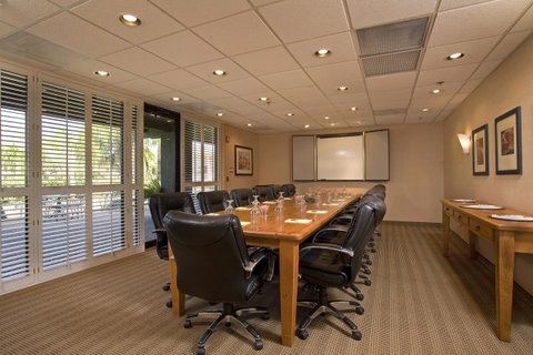 Ramada By Wyndham Tucson - LBG 13