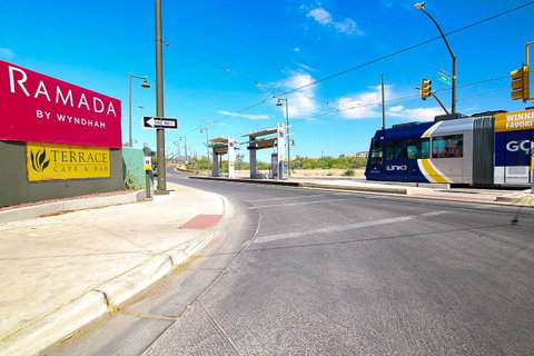 Ramada By Wyndham Tucson - LBG 24