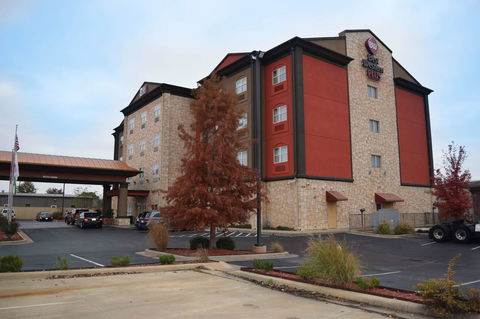 Best Western Plus JFK Inn & Suites - LBG 22