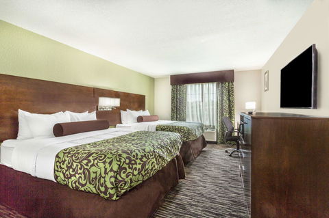 Comfort Inn & Suites - LBG 16