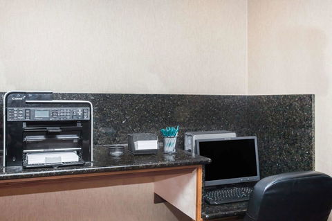 Wingate By Wyndham North Little Rock - LBG 25