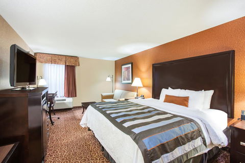 Wingate By Wyndham North Little Rock - LBG 12