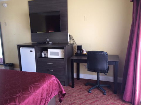 Americas Best Value Presidents Inn Monterey - LBG 24
