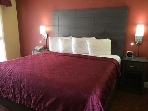 Americas Best Value Presidents Inn Monterey - LBG 26