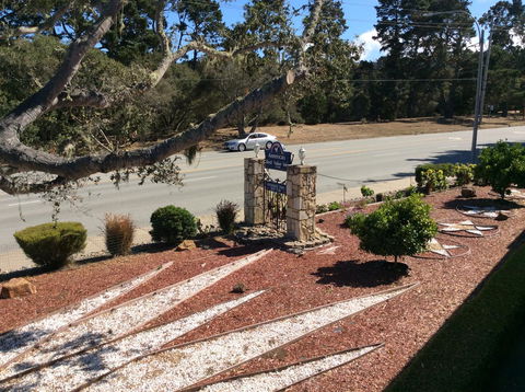 Americas Best Value Presidents Inn Monterey - LBG 7