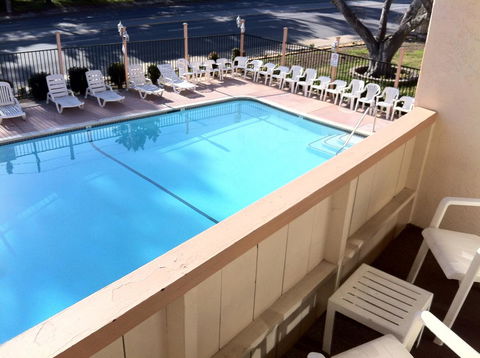 Americas Best Value Presidents Inn Monterey - LBG 38
