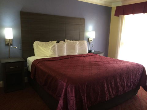 Americas Best Value Presidents Inn Monterey - LBG 17