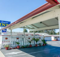 Bayside Inn