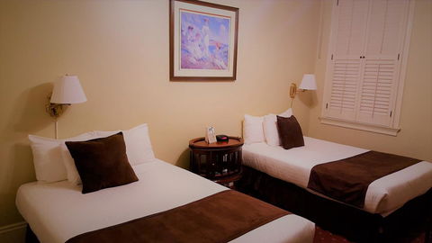 The Monterey Hotel - LBG 16