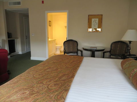 The Monterey Hotel - LBG 38