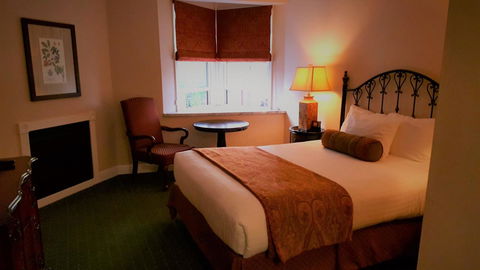 The Monterey Hotel - LBG 13