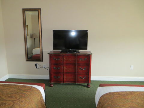 The Monterey Hotel - LBG 36
