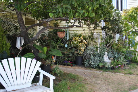 Summerland Inn - LBG 1