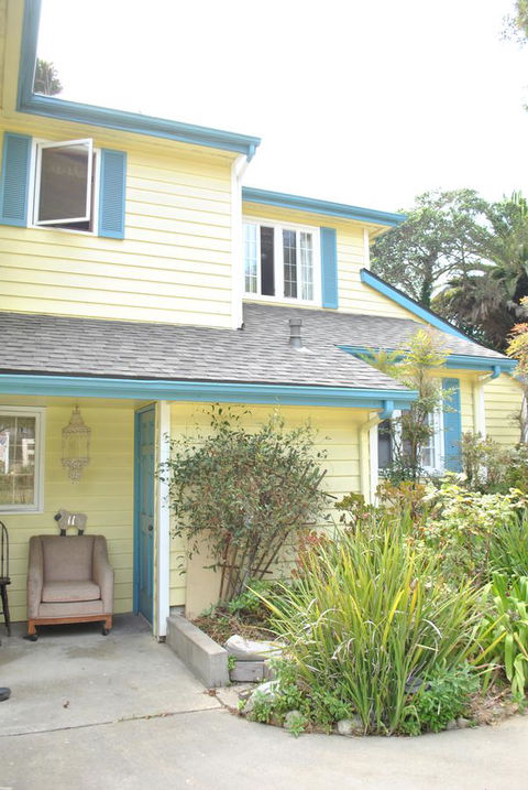 Summerland Inn - LBG 4