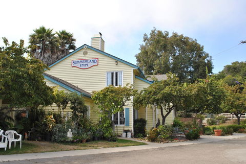 Summerland Inn - LBG 15