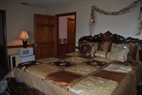 Summerland Inn - LBG 26