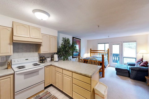 East Condo# 210 - LBG 10