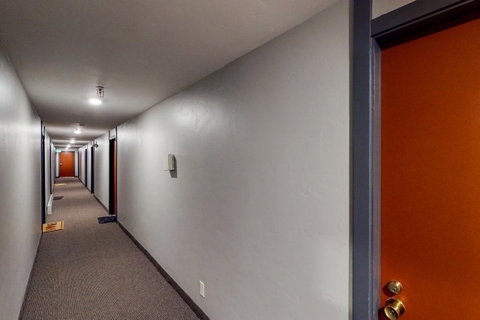 East Condo# 210 - LBG 22