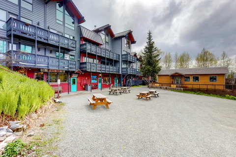 East Condo# 210 - LBG 2