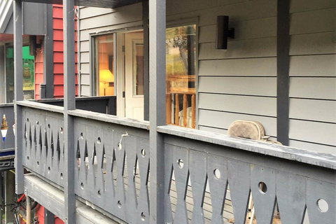 East Condo# 210 - LBG 25