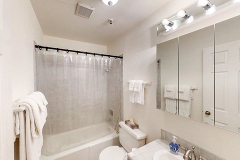 East Condo# 210 - LBG 14