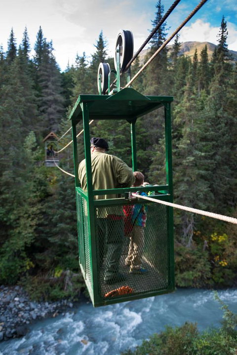 Placer Cabin - LBG 18
