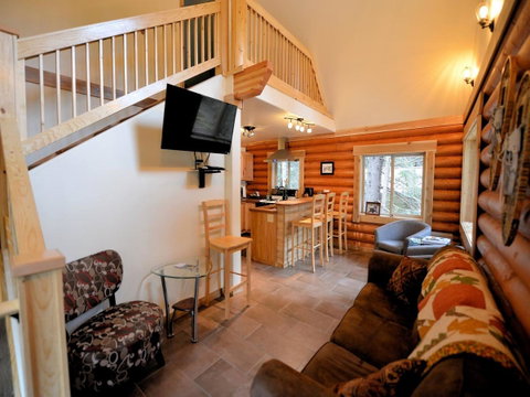 Placer Cabin - LBG 2