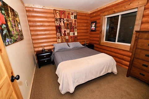 Placer Cabin - LBG 7
