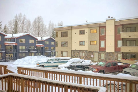 Alyeska West #708 - LBG 16