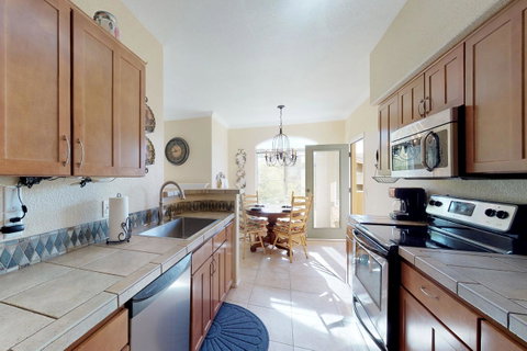 Pinnacle Canyon #2204 - LBG 3