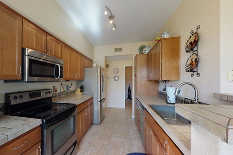 Pinnacle Canyon #2204 - LBG 1